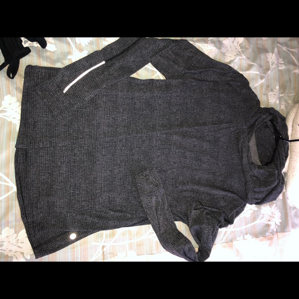 Lululemon pullover